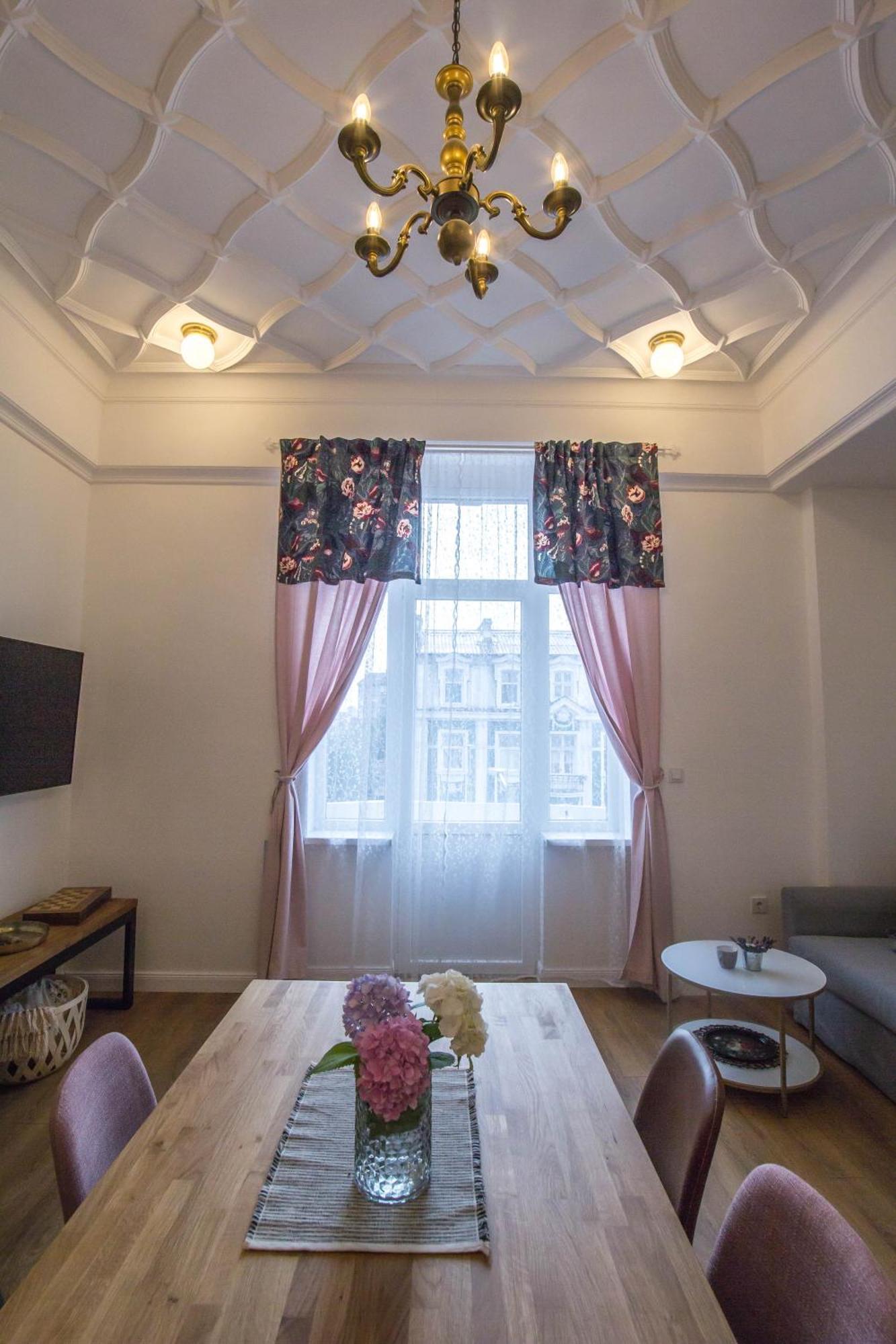 Lion'S Bridge Boutique 2Bdrm Apt, Top Center Gem Sofia Exterior photo