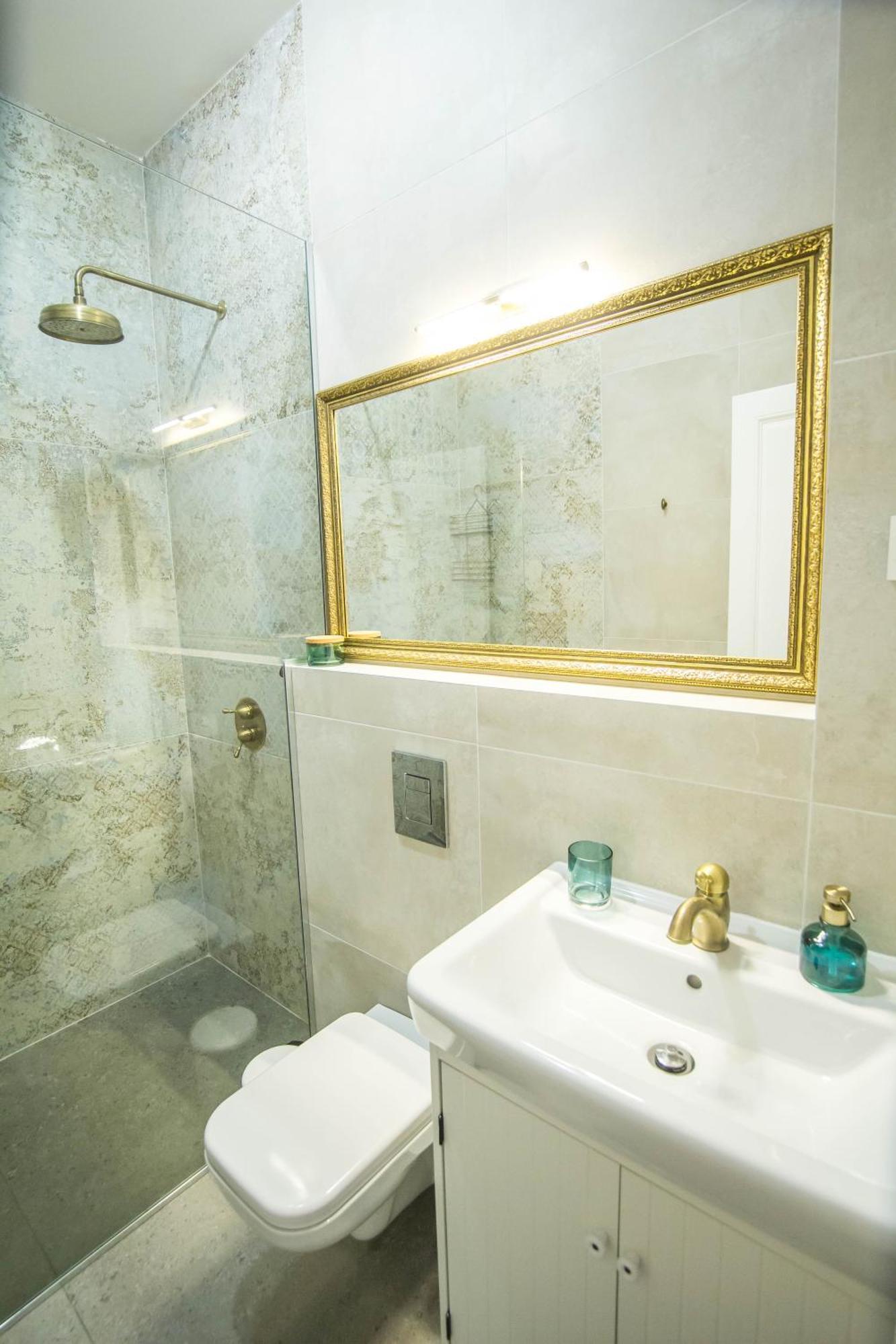 Lion'S Bridge Boutique 2Bdrm Apt, Top Center Gem Sofia Exterior photo
